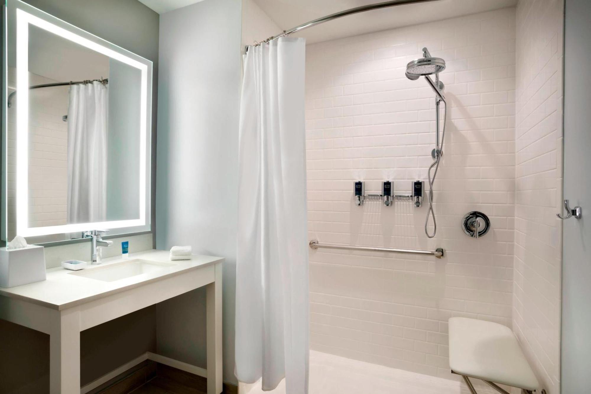 Four Points By Sheraton Miami Airport Hotel Doral